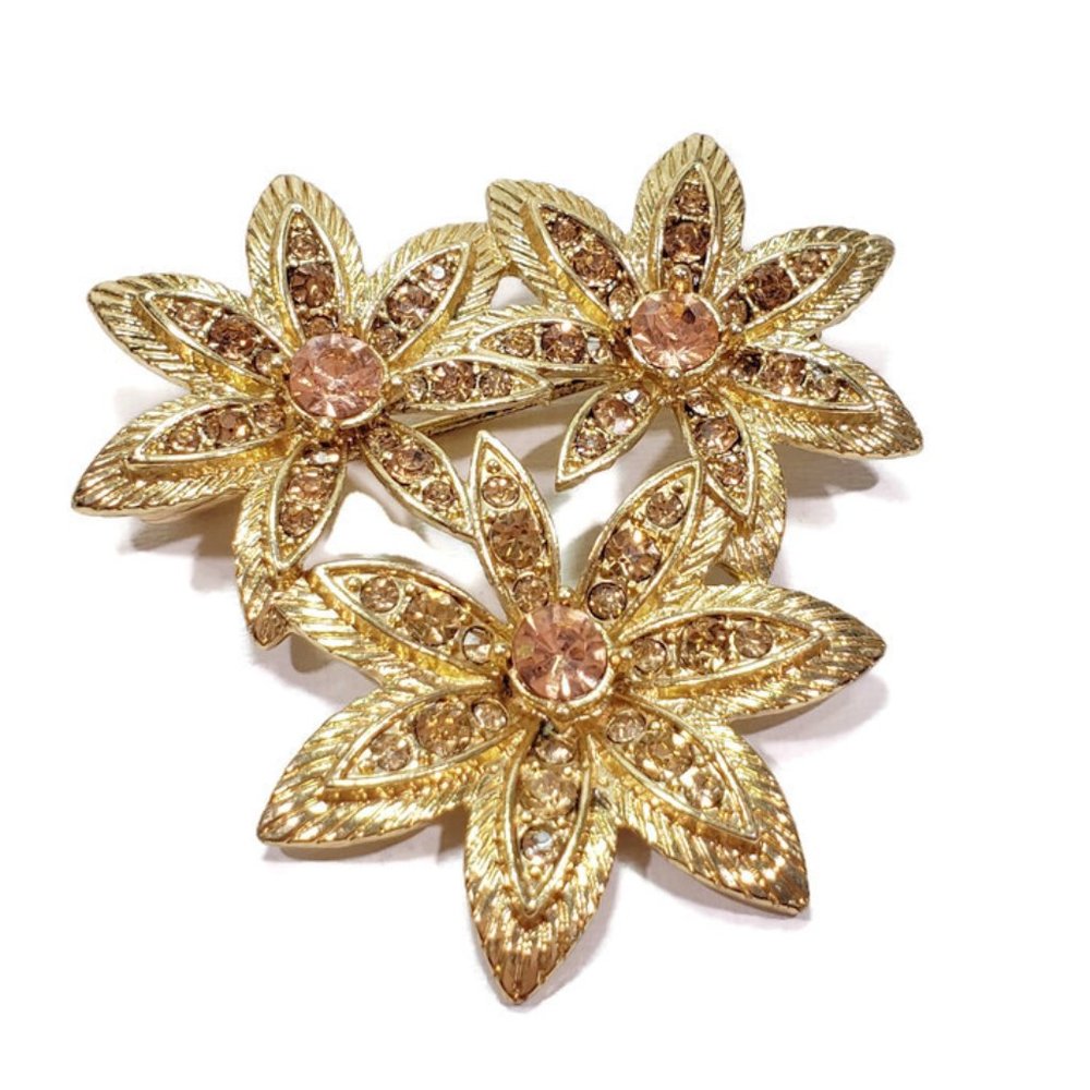Gold Tone Flower Brooch Rhinestones